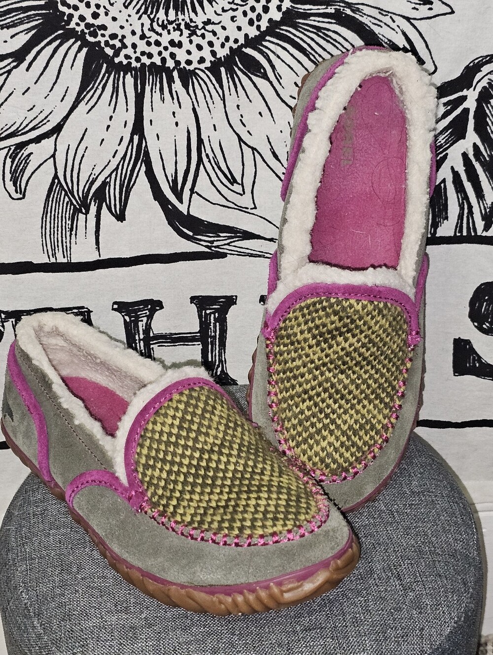 Sorel Tremblant Sherpa Lined Moc Olive Green Magenta Suede Knit Slippers Sz 7